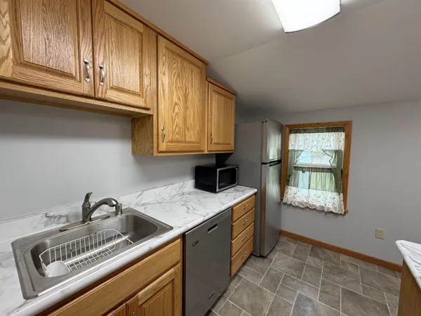 $159,900 | 2411 11th Street, Monroe, WI 53566