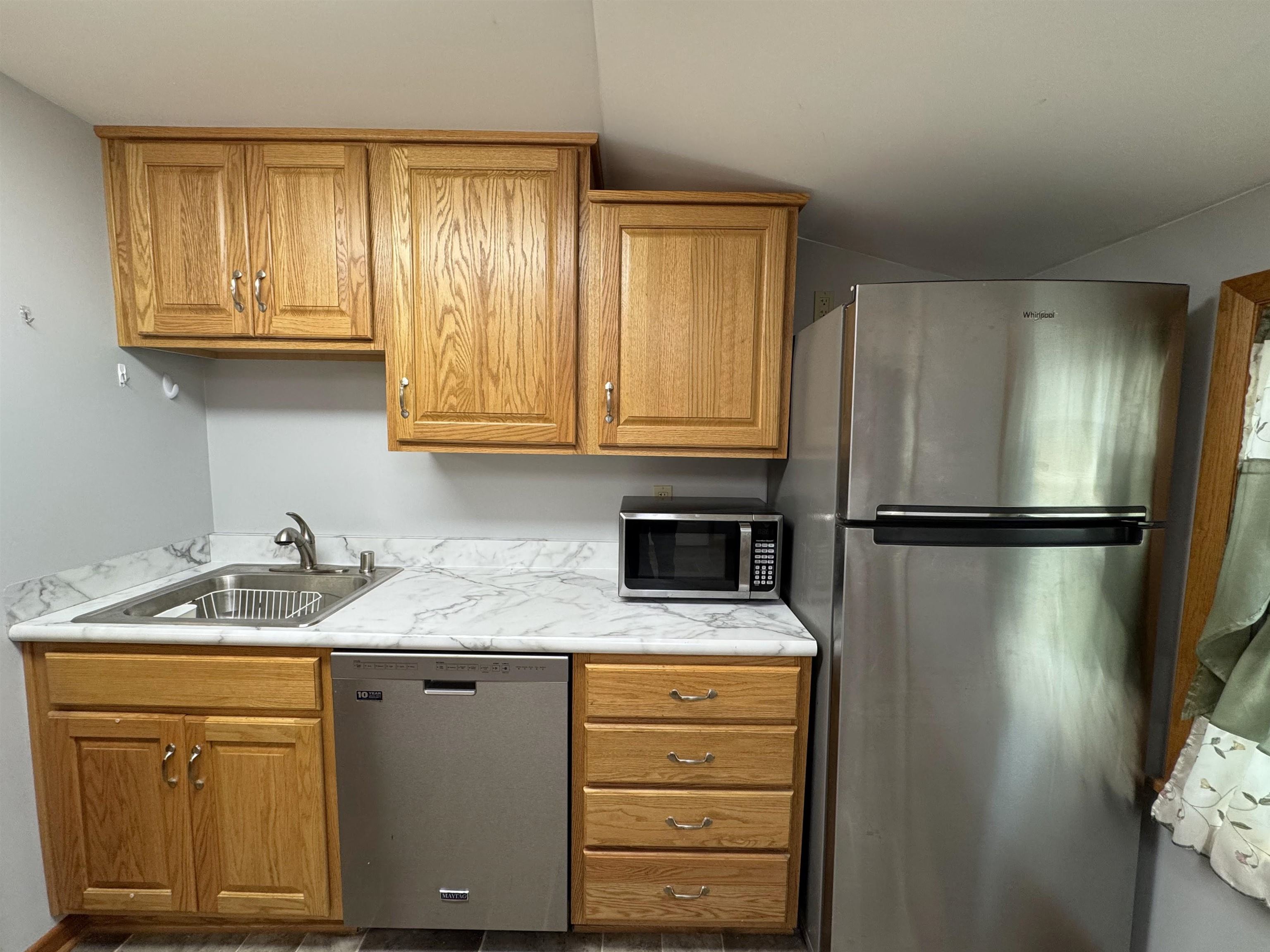 2411 11th Street Monroe, WI 53566 - Photo 19 of 45