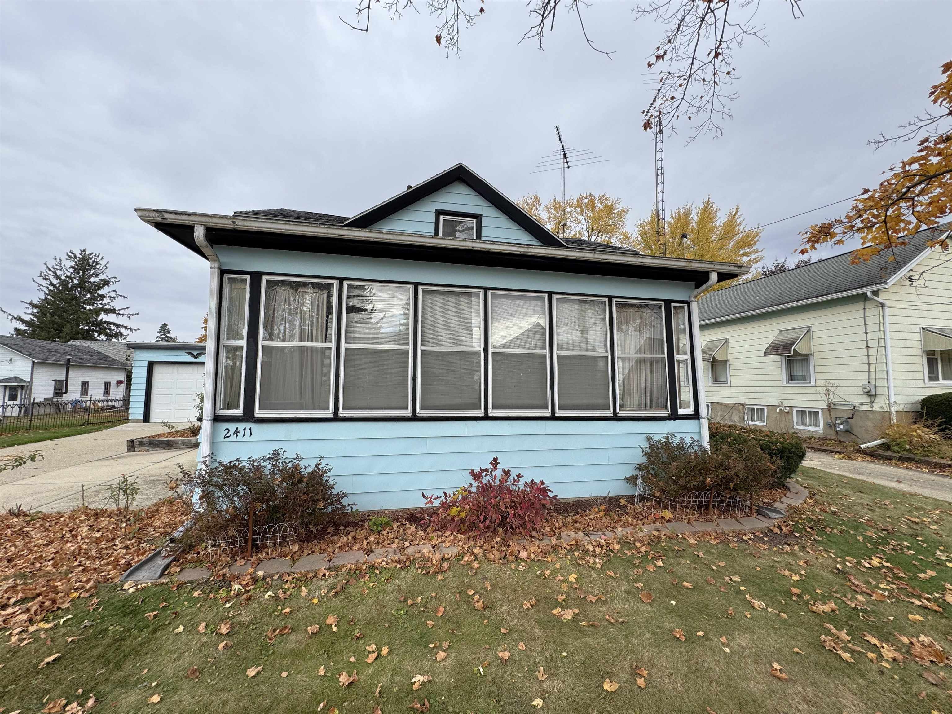 2411 11th Street Monroe, WI 53566 - Photo 2 of 45