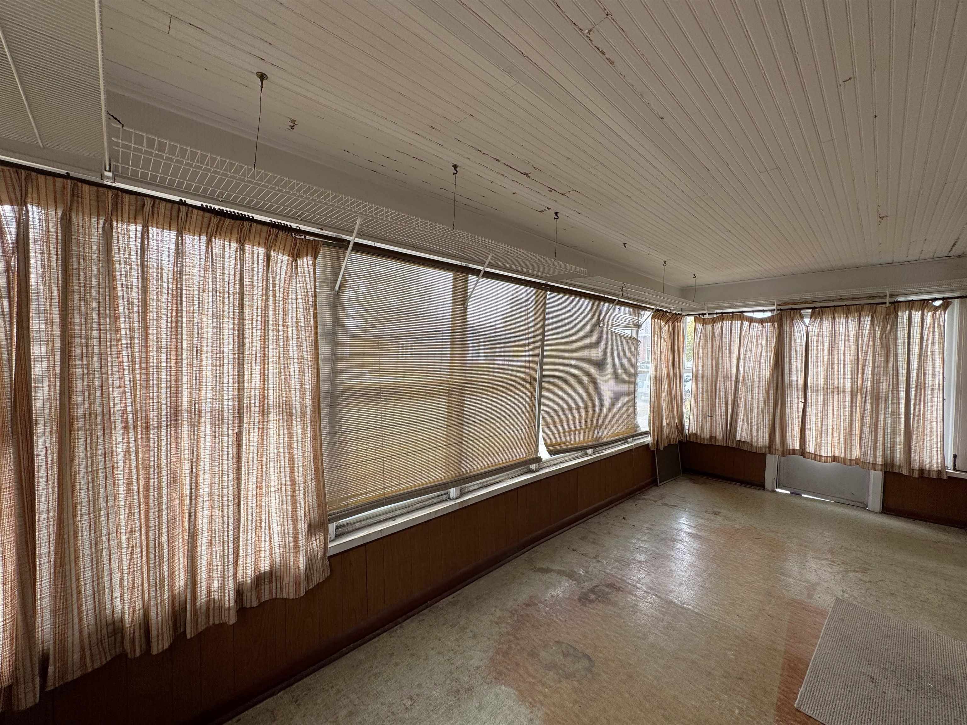 2411 11th Street Monroe, WI 53566 - Photo 34 of 45