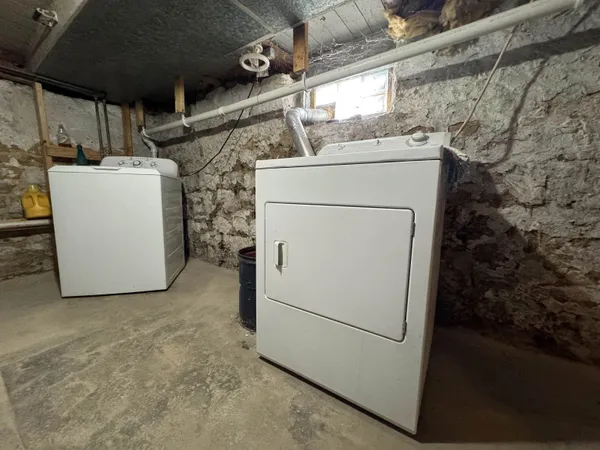 $159,900 | 2411 11th Street, Monroe, WI 53566