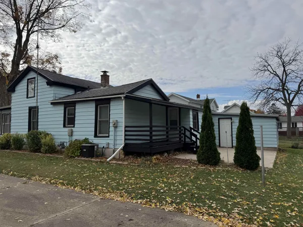 $159,900 | 2411 11th Street, Monroe, WI 53566