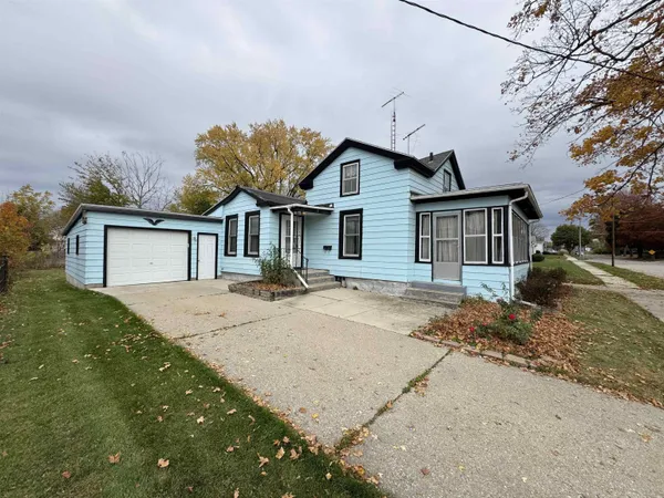 $159,900 | 2411 11th Street, Monroe, WI 53566