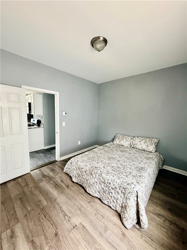 27 Robin Street Providence, RI 02908 - Photo 5 of 26