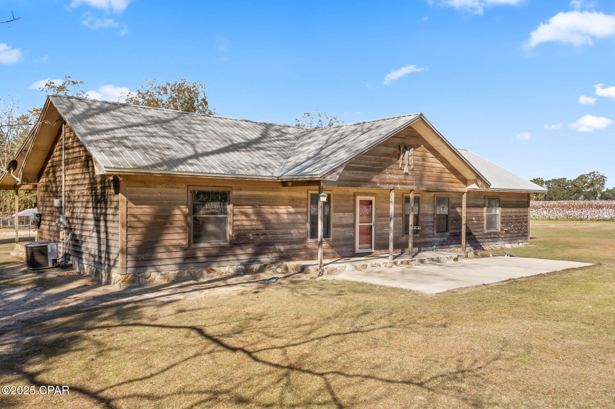 4659 Barron Road Graceville, FL 32440 - Photo 2 of 42