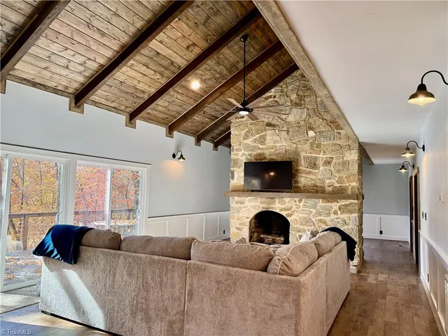 $849,000 | 1228 Powder Horn Mountain Road, Deep Gap, NC 28618