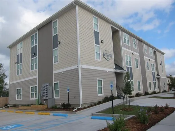 $1,250 | 2725 Independence Street, Unit 105, Metairie, LA 70006