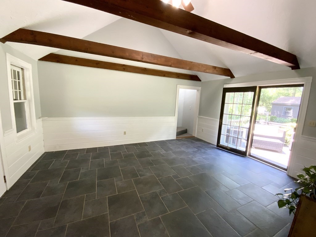 25 Spring Street Plympton, MA 02367 - Photo 9 of 35 Gallery Image 9