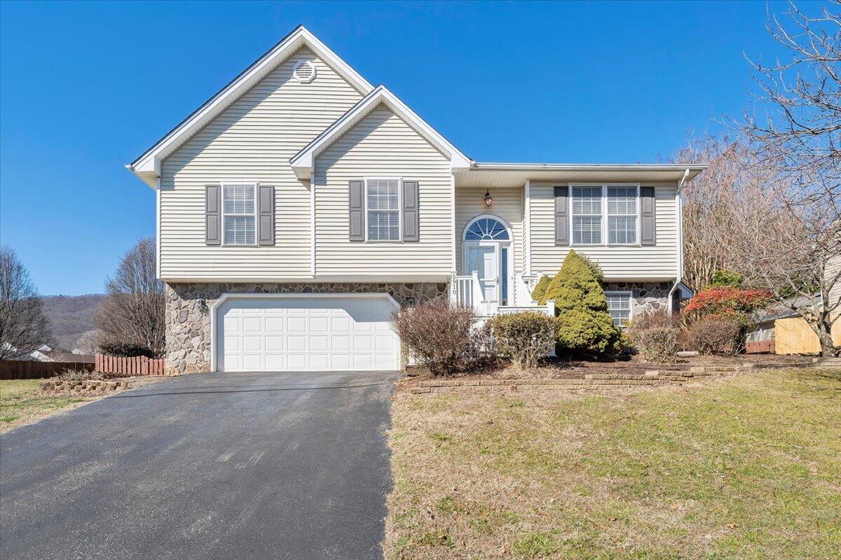 5910 Huntridge Road Roanoke, VA 24019 - Photo 21 of 21 Front