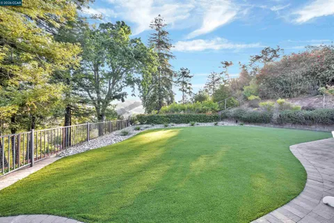 $2,195,000 | 3196 Lucas Circle, Lafayette, CA 94549