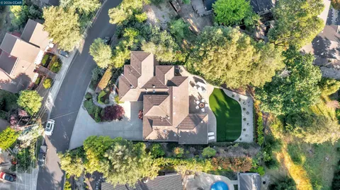 $2,195,000 | 3196 Lucas Circle, Lafayette, CA 94549
