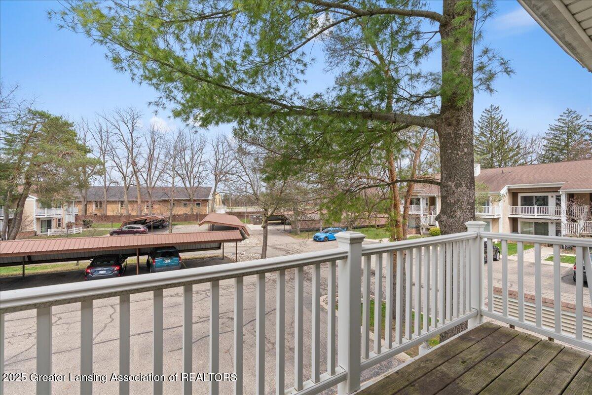 2044 Hamilton Road, Unit 201 Okemos, MI 48864 - Photo 23 of 25 18-Media Jett - 18