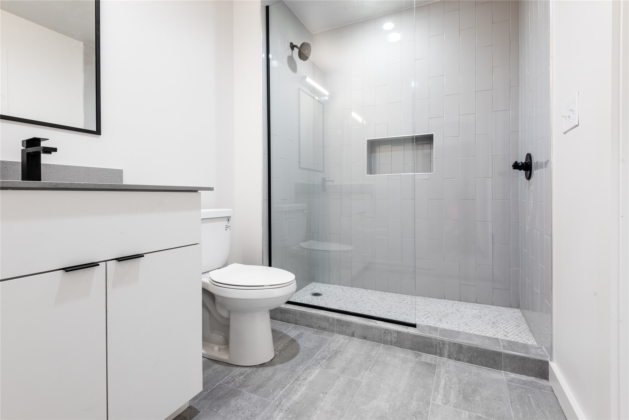 3515 Webberville Road, Unit HAVEN Austin, TX 78702 - Photo 12 of 26 Primary Bath