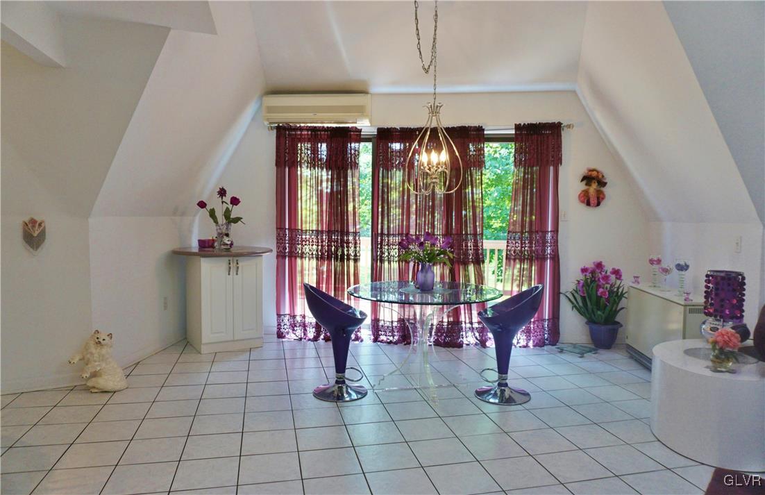 690 Passer Road Coopersburg, PA 18036 - Photo 8 of 36 Gallery Image 8