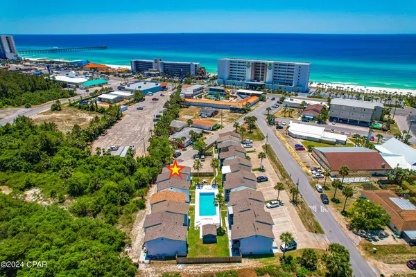 $349,900 | 630 Laurel Court, Panama City Beach, FL 32407