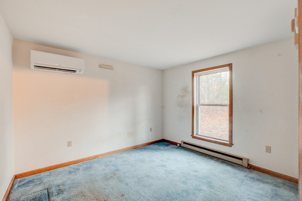 70 Ashburnham State Road Westminster, MA 01473 - Photo 24 of 32 an empty room with windows
