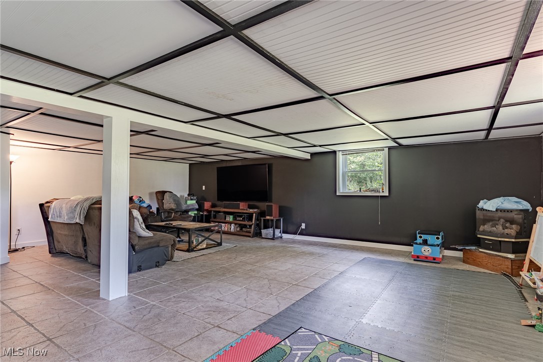 9942 Bell Road Newbury, OH 44065 - Photo 30 of 39 Gallery Image 30