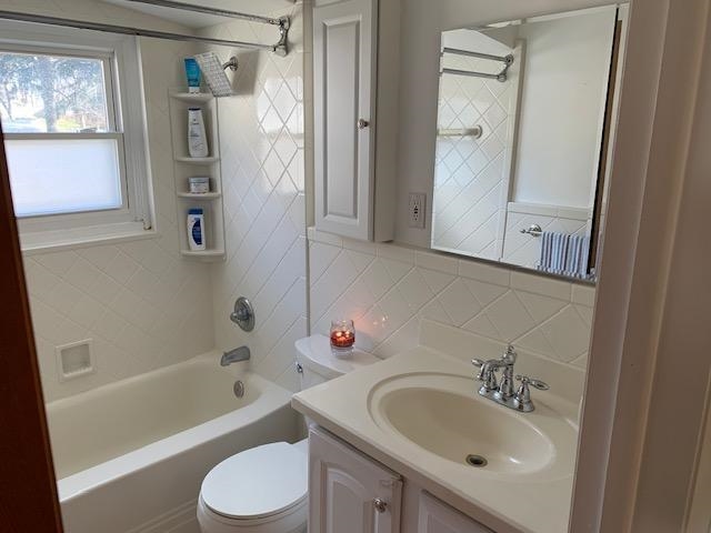 117 Exmoor Road Waterford, MI 48328 - Photo 21 of 32 50130537-cbef5d14-1665-4d18-a087-678e6b1471d5.JPG