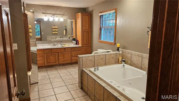 $545,000 | 189 County Road 657, Cape Girardeau, MO 63701