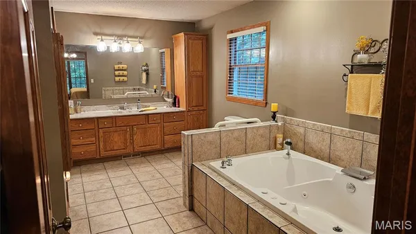 $545,000 | 189 County Road 657, Cape Girardeau, MO 63701