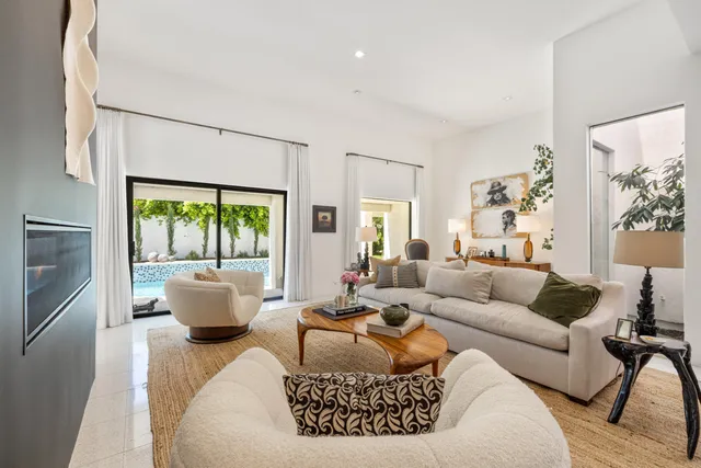 $1,570,000 | 75465 Montecito Drive, Indian Wells, CA 92210