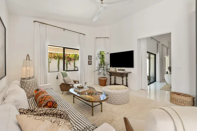 $1,570,000 | 75465 Montecito Drive, Indian Wells, CA 92210