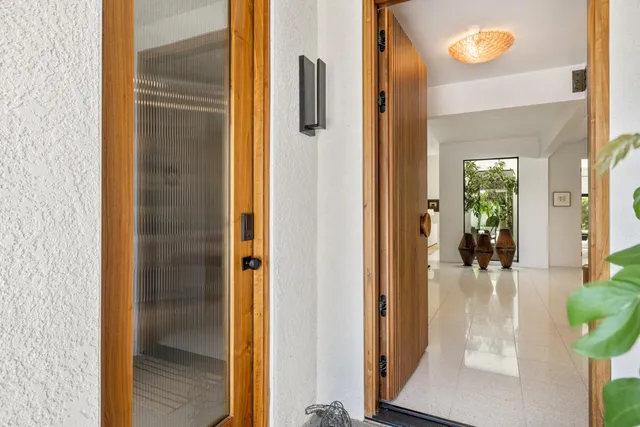 $1,570,000 | 75465 Montecito Drive, Indian Wells, CA 92210