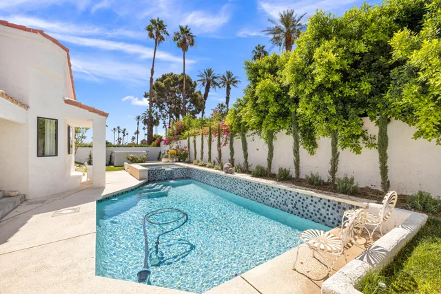 $1,570,000 | 75465 Montecito Drive, Indian Wells, CA 92210