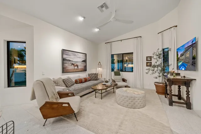 $1,570,000 | 75465 Montecito Drive, Indian Wells, CA 92210