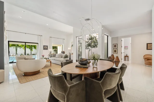 $1,570,000 | 75465 Montecito Drive, Indian Wells, CA 92210