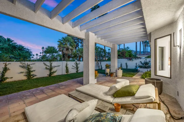 $1,570,000 | 75465 Montecito Drive, Indian Wells, CA 92210