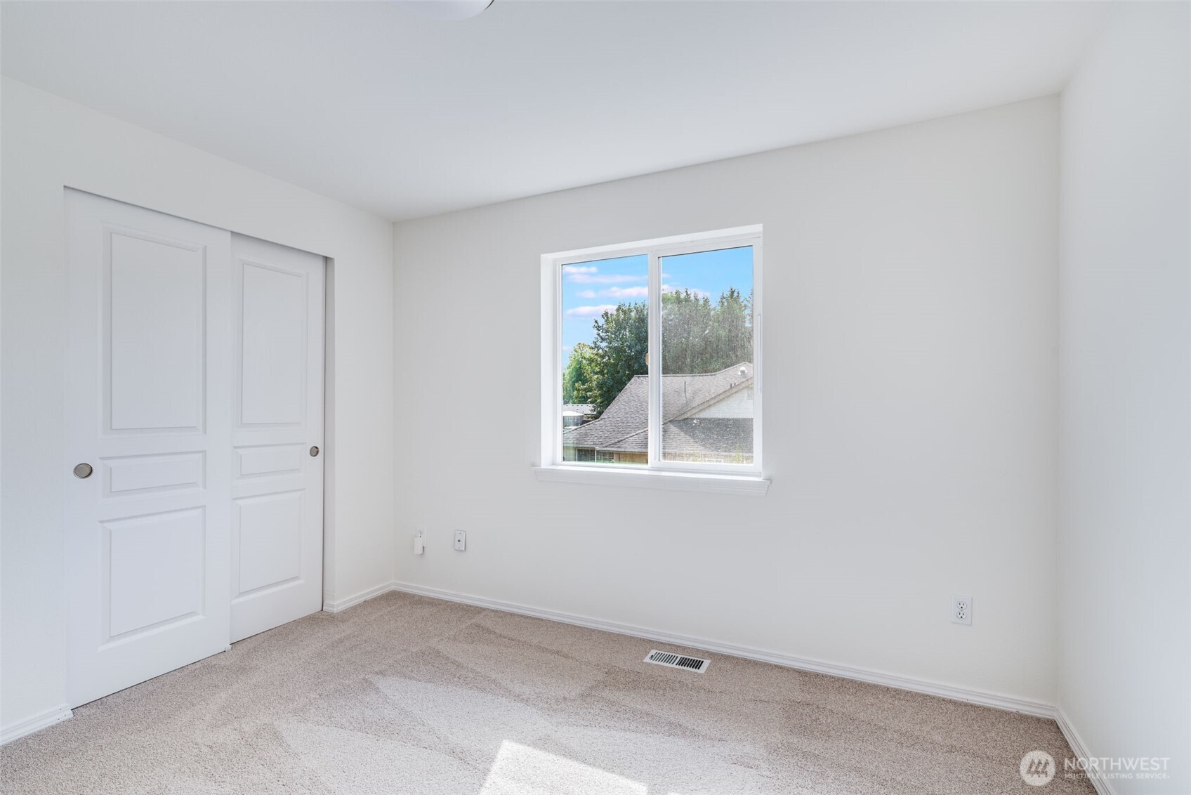 109 Robin Street Southwest Orting, WA 98360 - Photo 24 of 37 Gallery Image 24