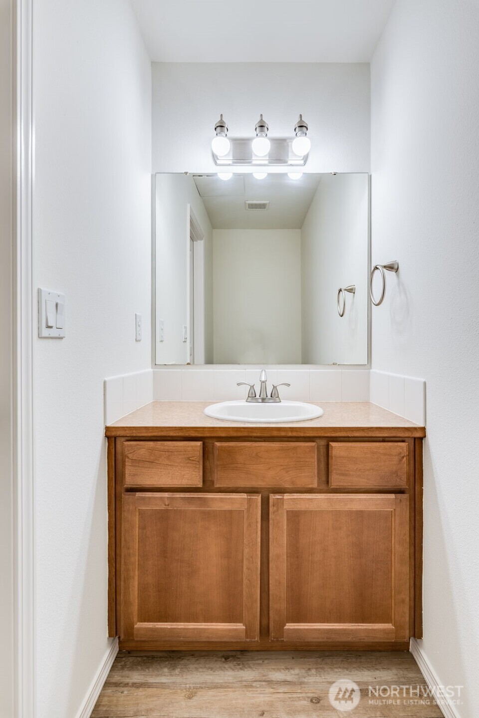 109 Robin Street Southwest Orting, WA 98360 - Photo 27 of 37 Gallery Image 27