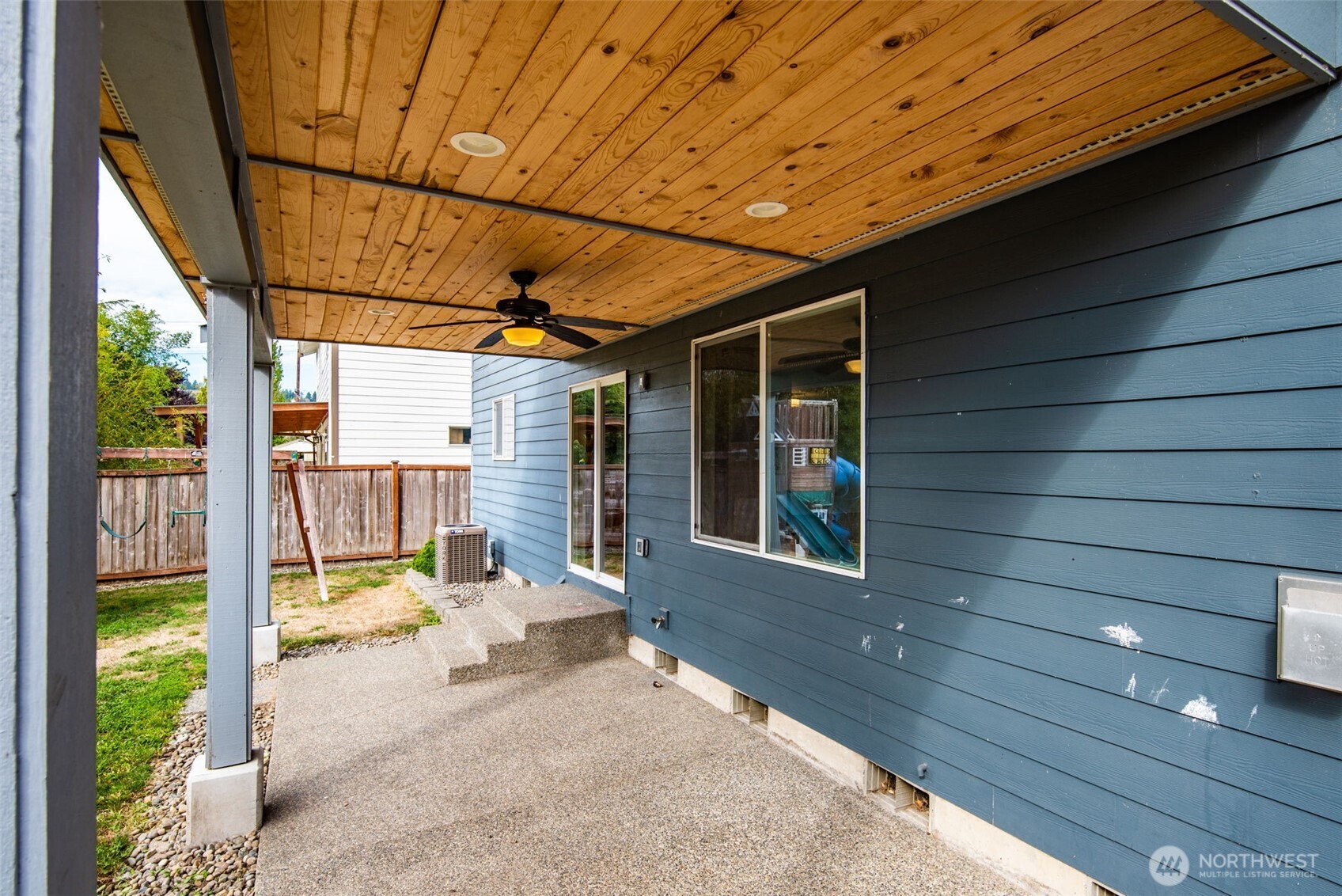 109 Robin Street Southwest Orting, WA 98360 - Photo 34 of 37 Gallery Image 34