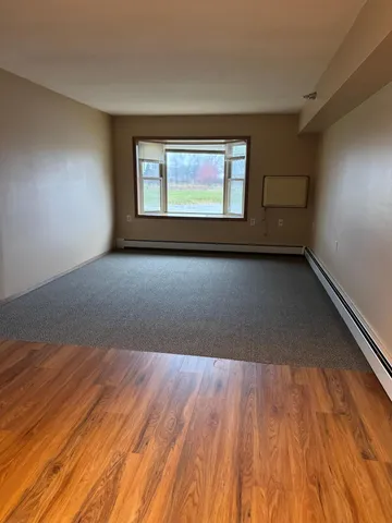 $1,500 | 611 Main Street South, Unit 205, Renville, MN 56284