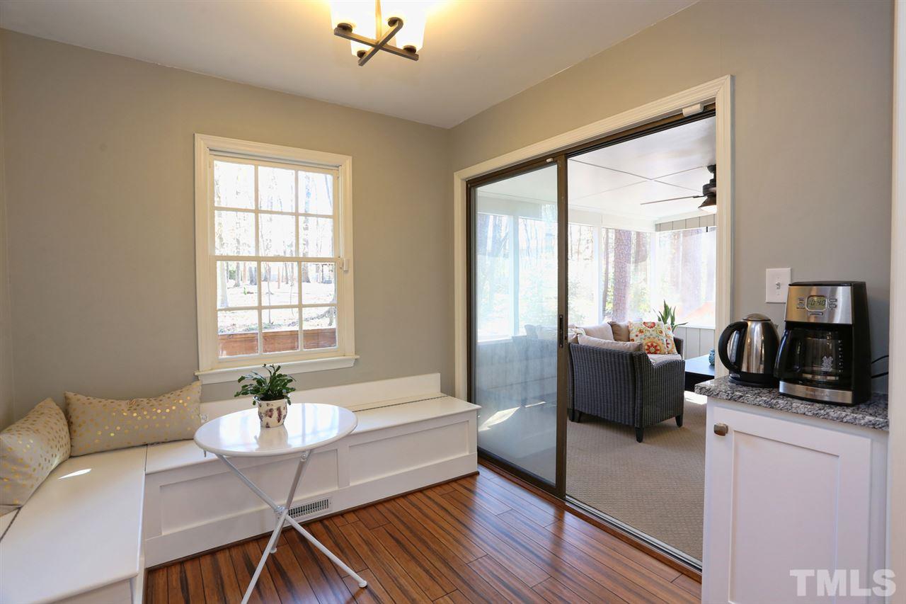 5304 Applegate Court Raleigh, NC 27609 - Photo 8 of 25