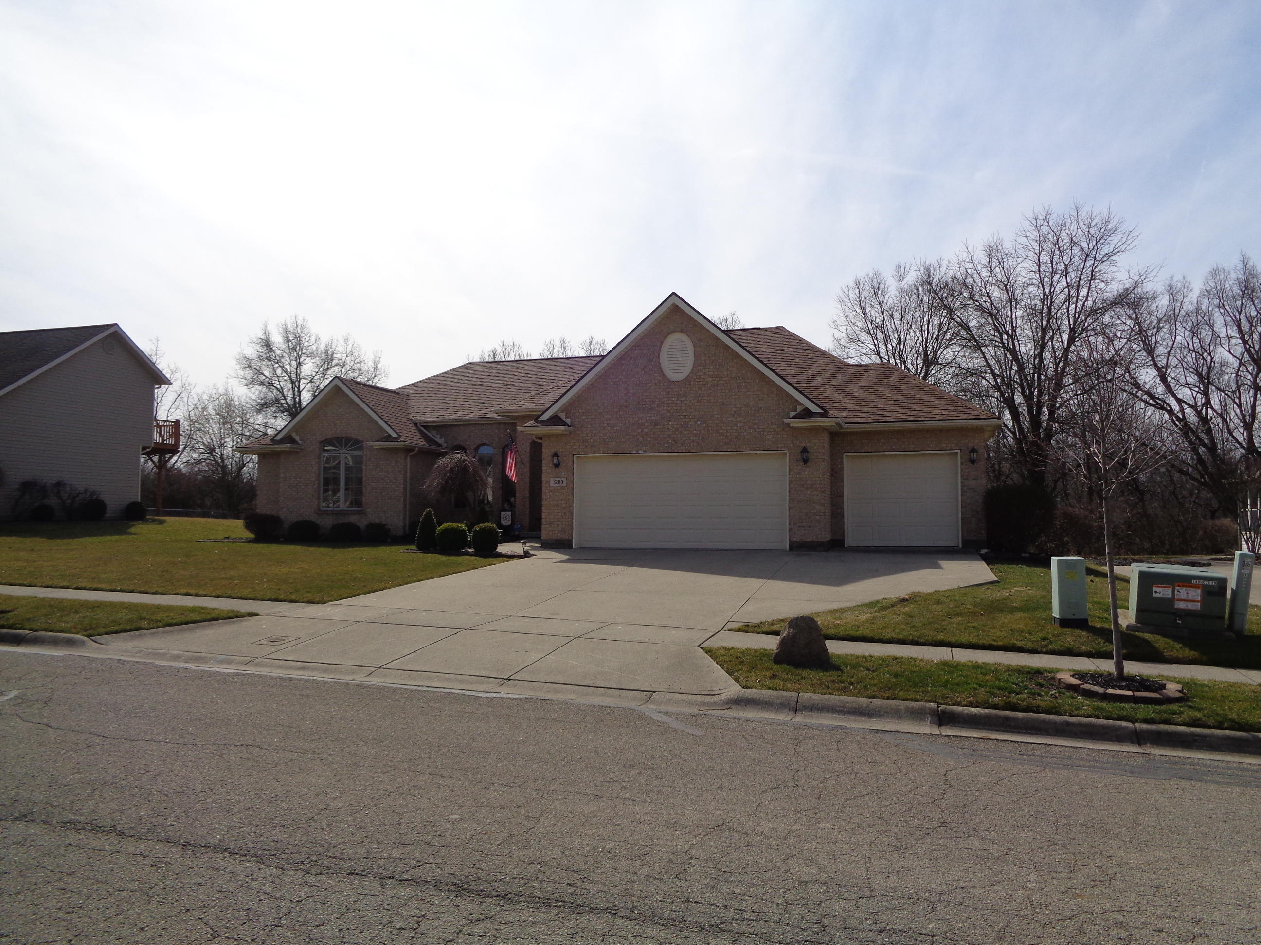 1283 Ryan Road Springfield, OH 45503 - Photo 2 of 39