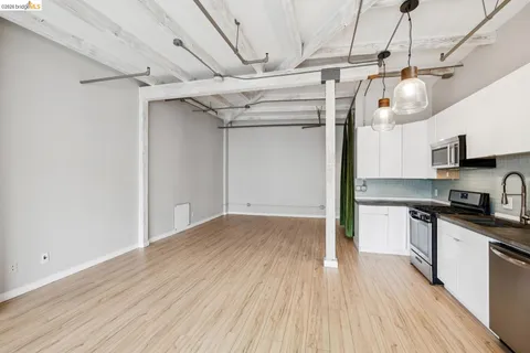 $399,000 | 958 28th Street, Unit 21, Oakland, CA 94608