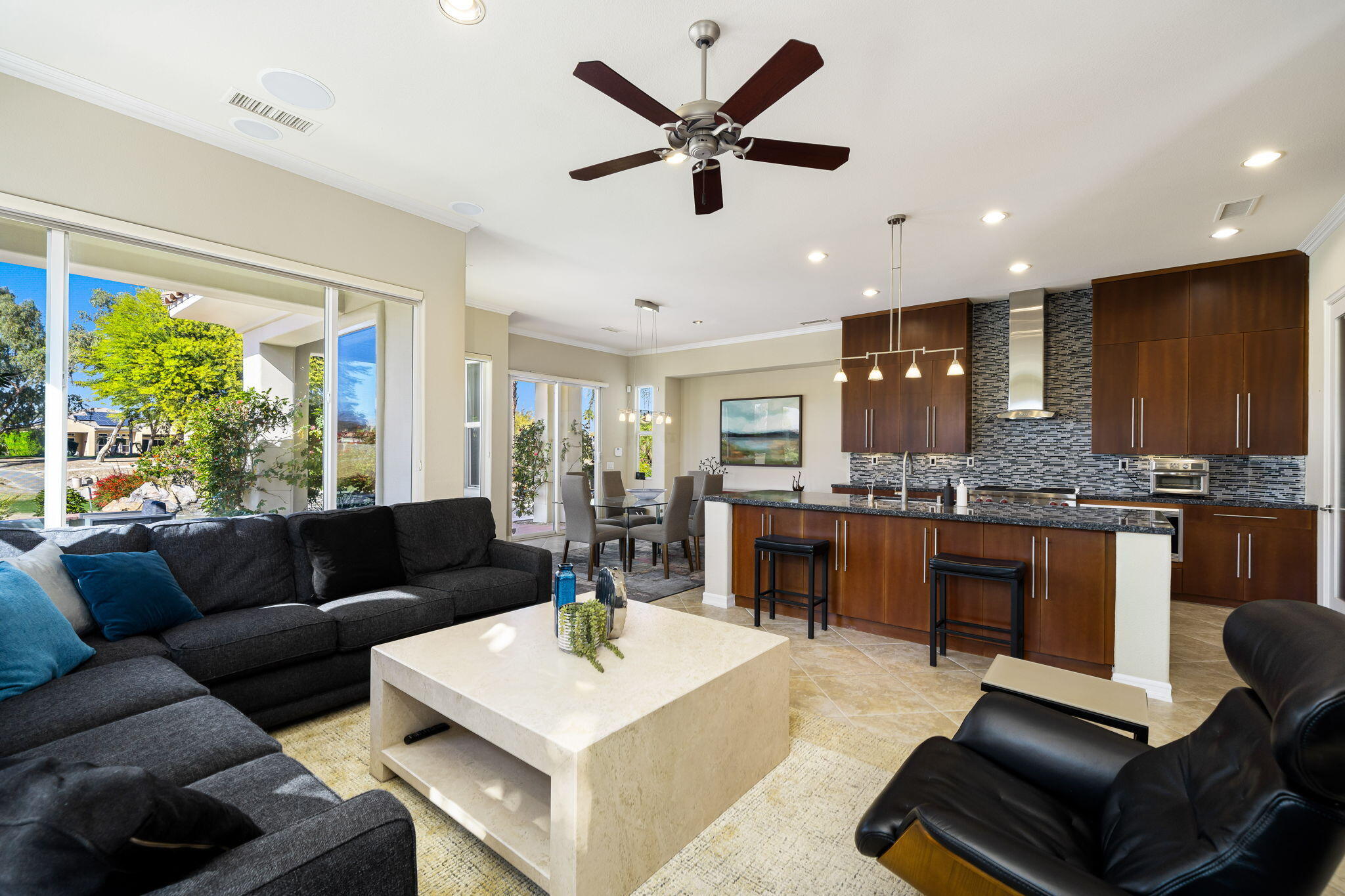 309 Loch Lomond Road Rancho Mirage, CA 92270 - Photo 5 of 27 a living room with furniture and kitchen view