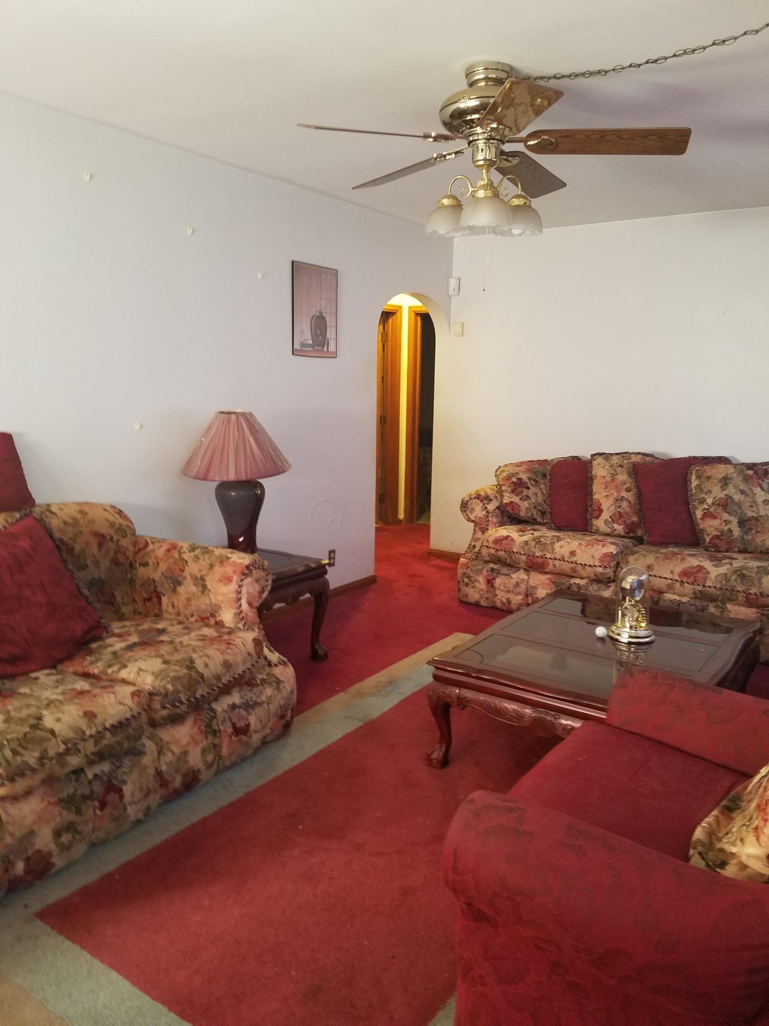 575 South James Road Columbus, OH 43213 - Photo 8 of 15