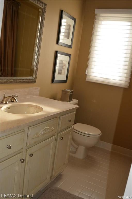 1216 Bembridge Drive Rochester Hills, MI 48307 - Photo 35 of 46