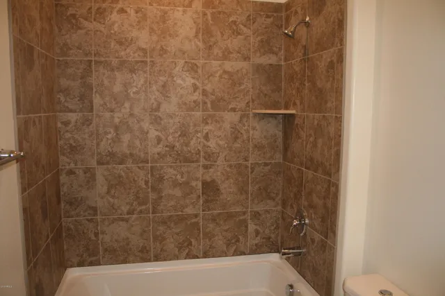 $2,550 | 10765 West Bronco Trail, Peoria, AZ 85383