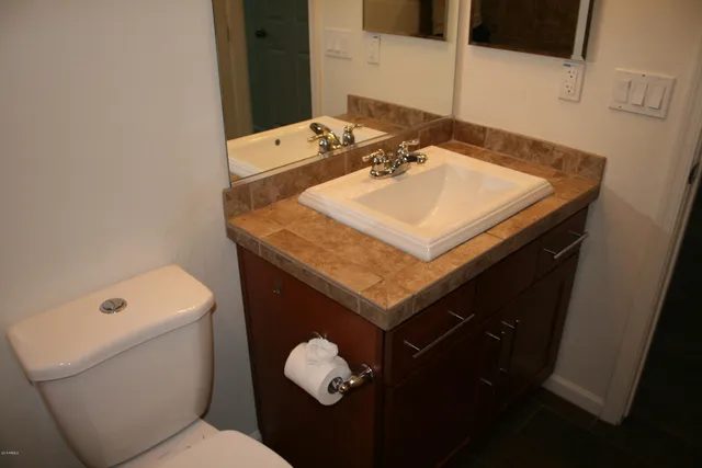 $2,550 | 10765 West Bronco Trail, Peoria, AZ 85383