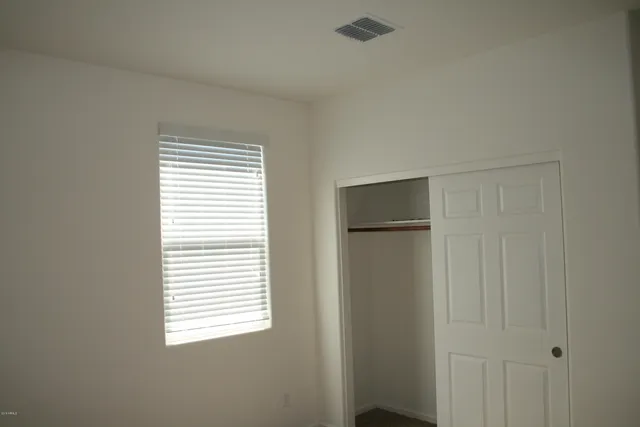 $2,550 | 10765 West Bronco Trail, Peoria, AZ 85383