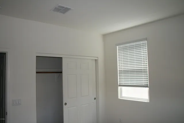 $2,550 | 10765 West Bronco Trail, Peoria, AZ 85383