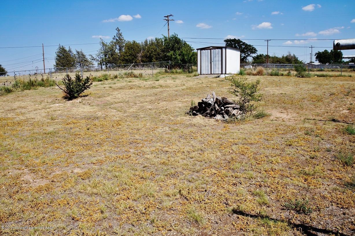 301 Caddo Road Amarillo, TX 79108 - Photo 19 of 22 Backyard