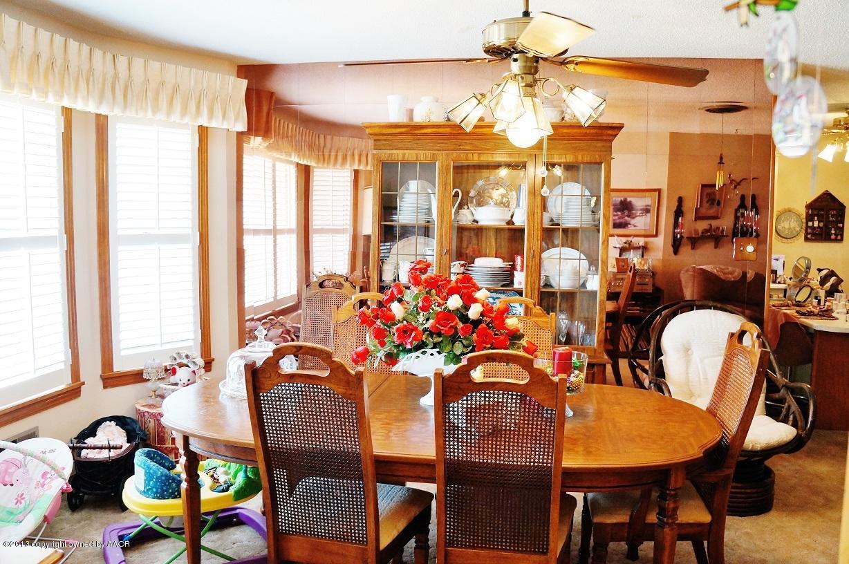 301 Caddo Road Amarillo, TX 79108 - Photo 6 of 22 Dining Area