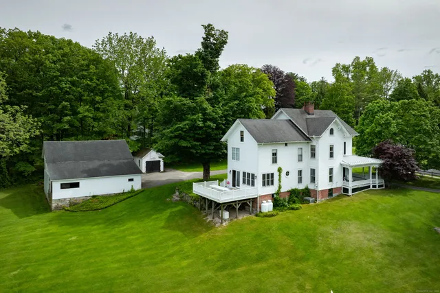 $1,925,000 | 56 Sharon Road, Salisbury, CT 06039
