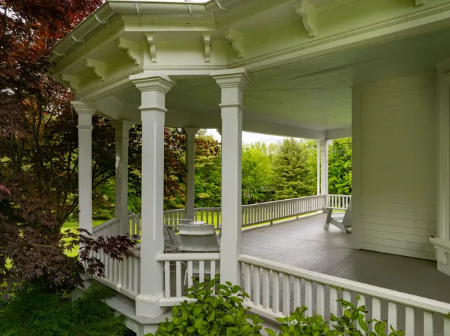 $1,925,000 | 56 Sharon Road, Salisbury, CT 06039