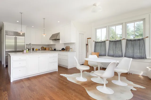 $1,925,000 | 56 Sharon Road, Salisbury, CT 06039